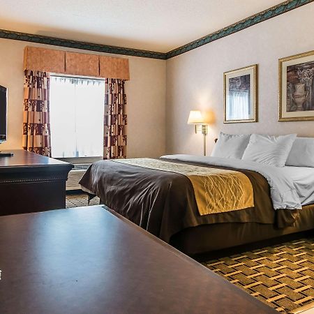 Quality Inn & Suites Stacer Buitenkant foto