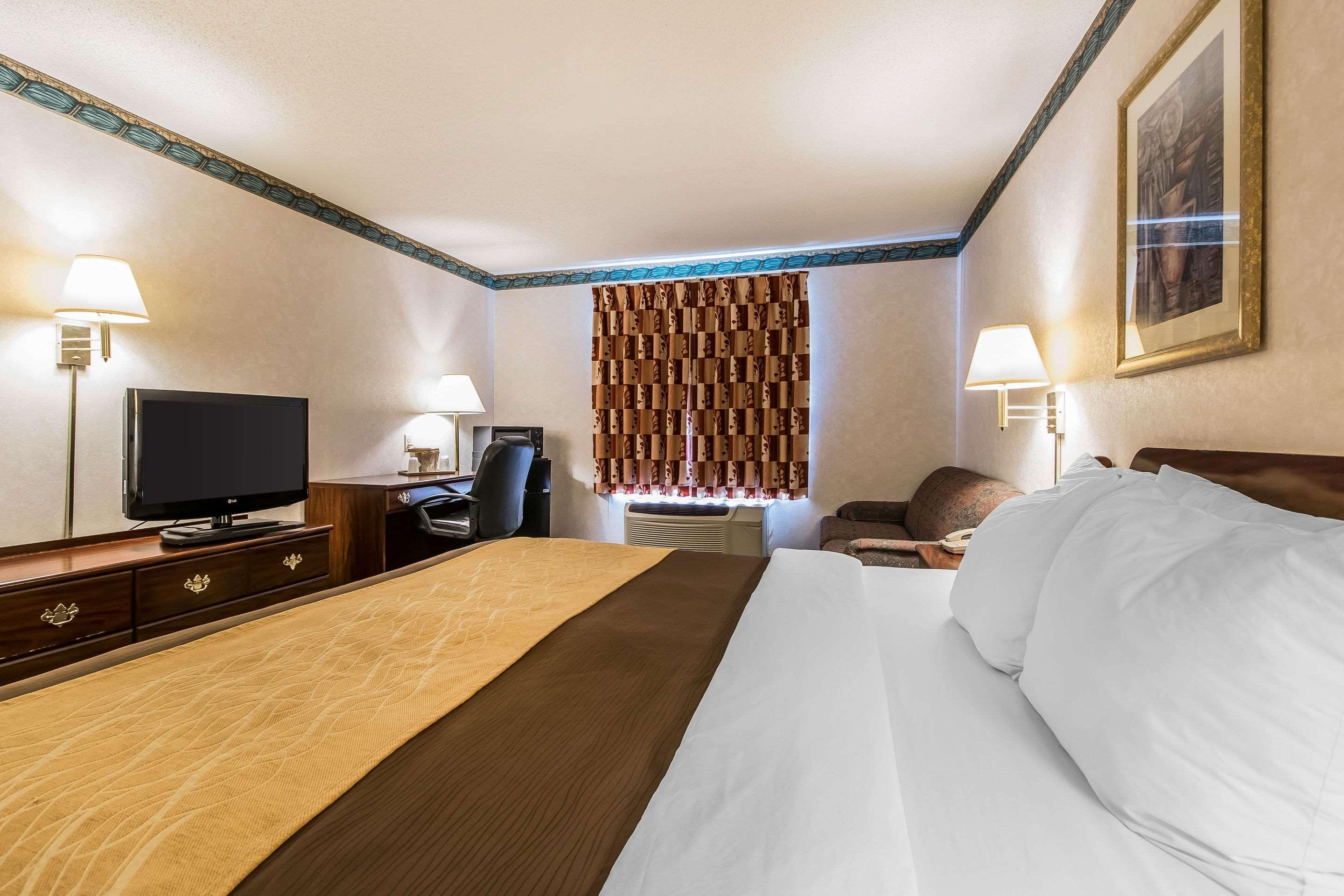 Quality Inn & Suites Stacer Buitenkant foto