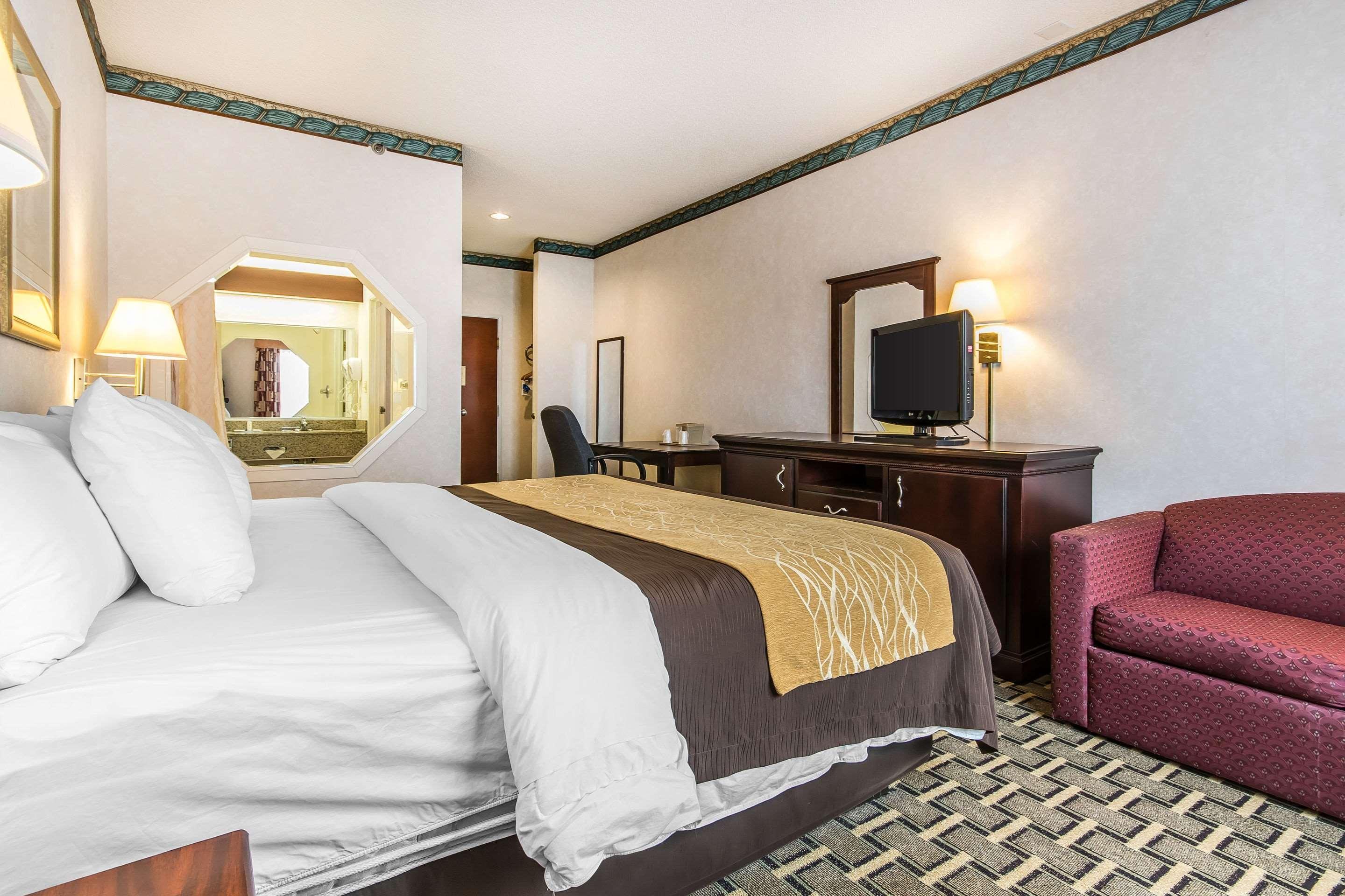 Quality Inn & Suites Stacer Buitenkant foto