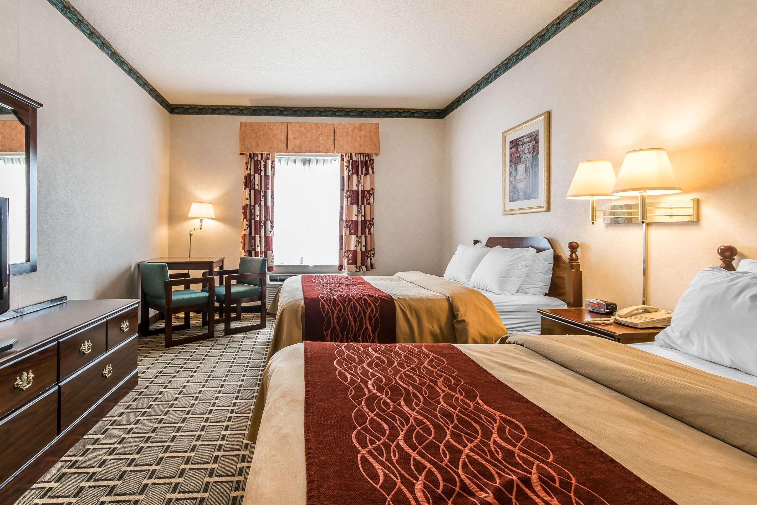 Quality Inn & Suites Stacer Buitenkant foto