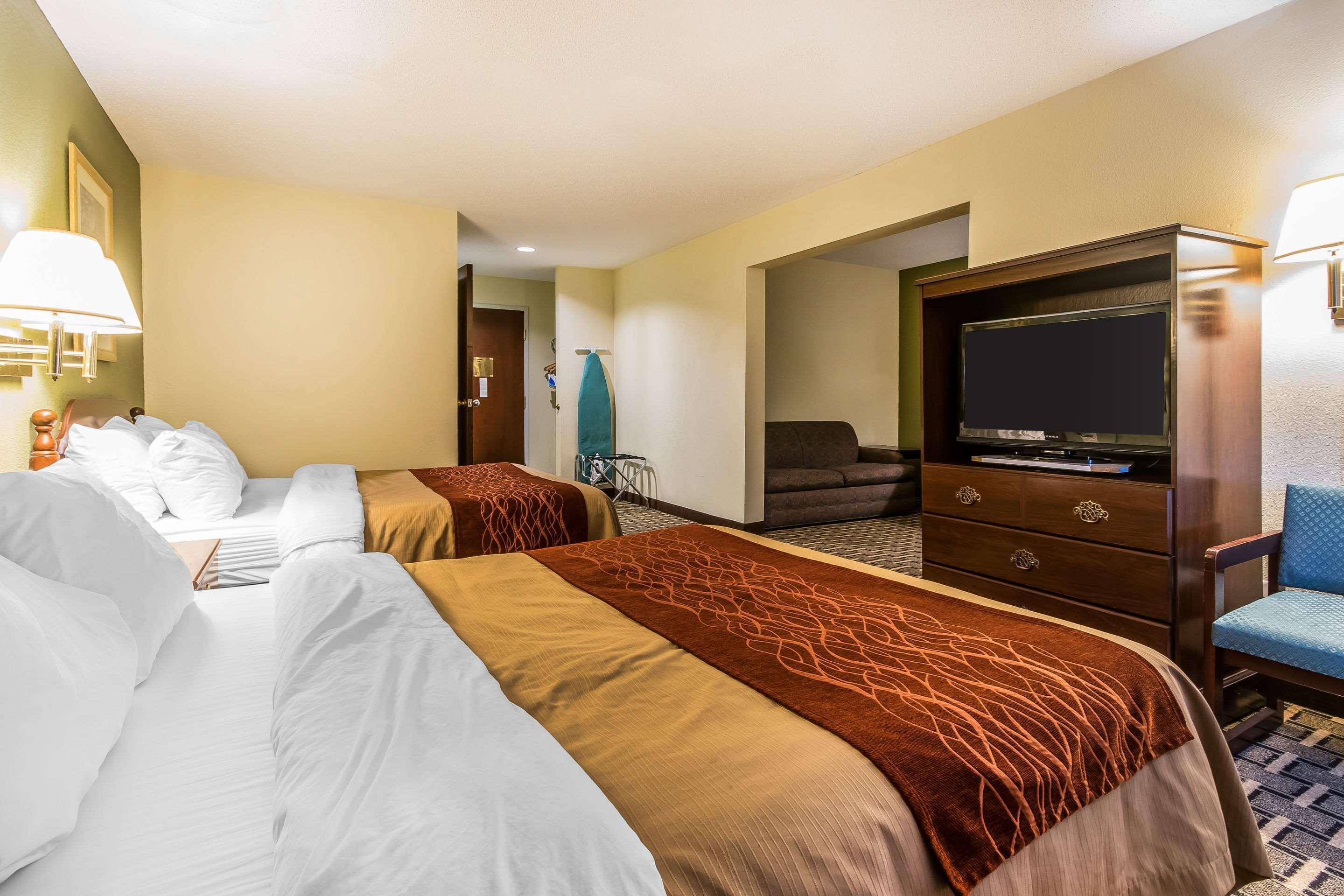 Quality Inn & Suites Stacer Buitenkant foto
