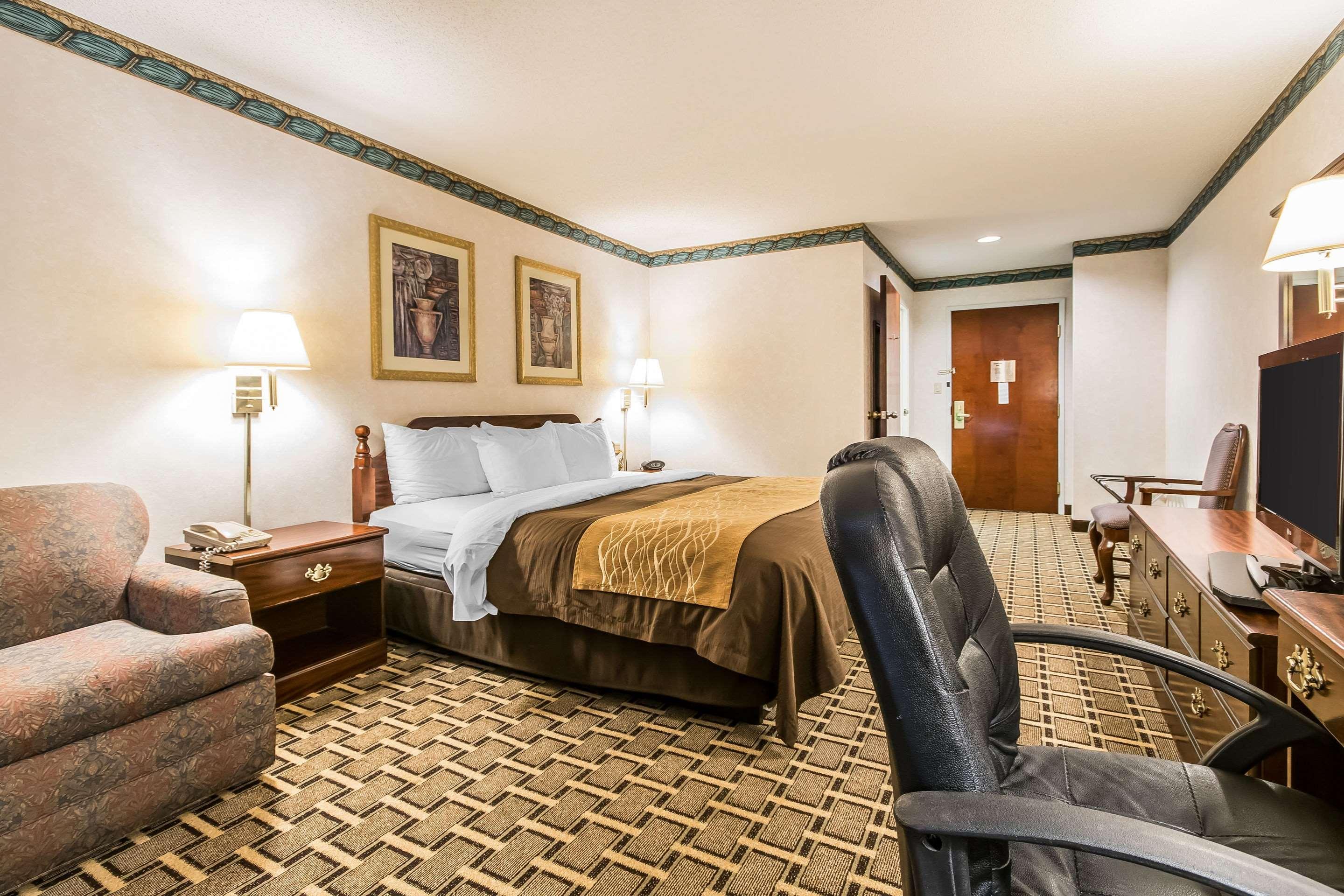Quality Inn & Suites Stacer Buitenkant foto